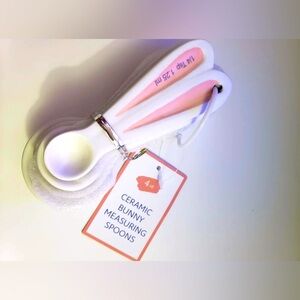 Rabbit New Set Of 4 Ceramic Bunny Measuring Spoons for Kitchen Decor White Pink